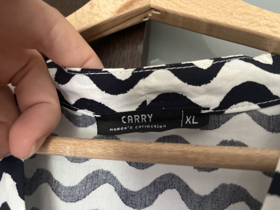 Sukienka bawelniana Carry xl bialo czarna