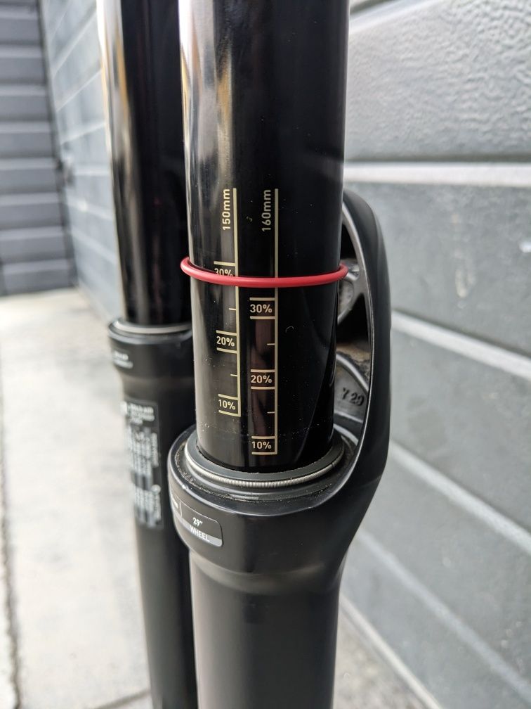 Rock Shox Yari DebonAir 29 160 мм