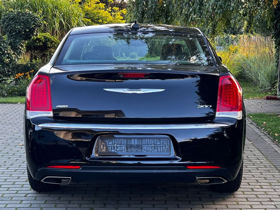 Chrysler 300C AWD LIMITED