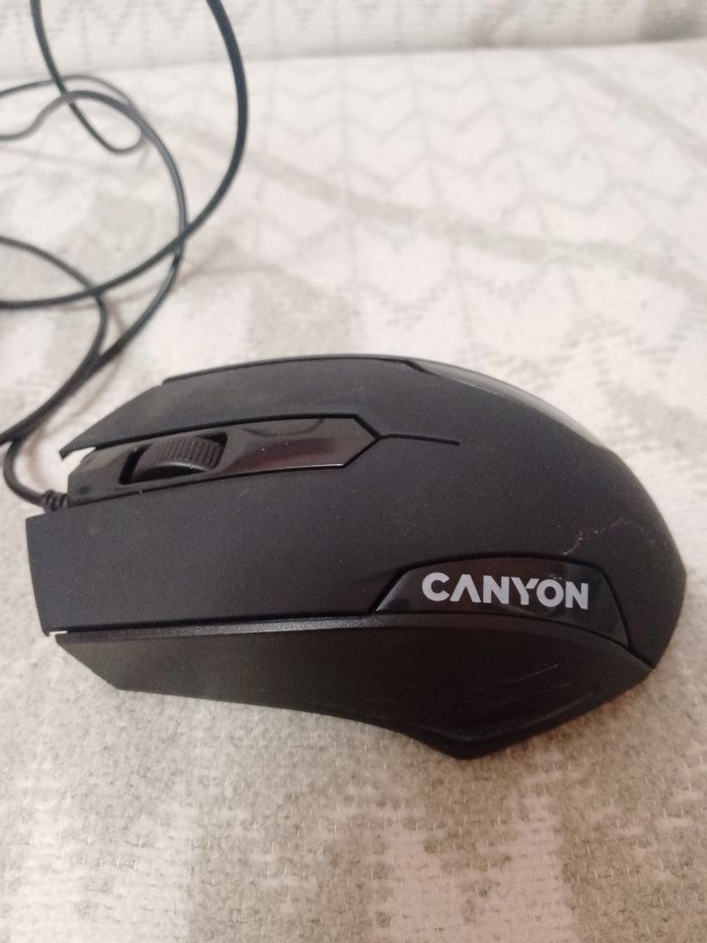 Продам мишку комп'ютерну Canyon SMS02B