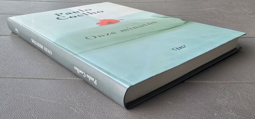 Livro "Onze Minutos" de Paulo Coelho