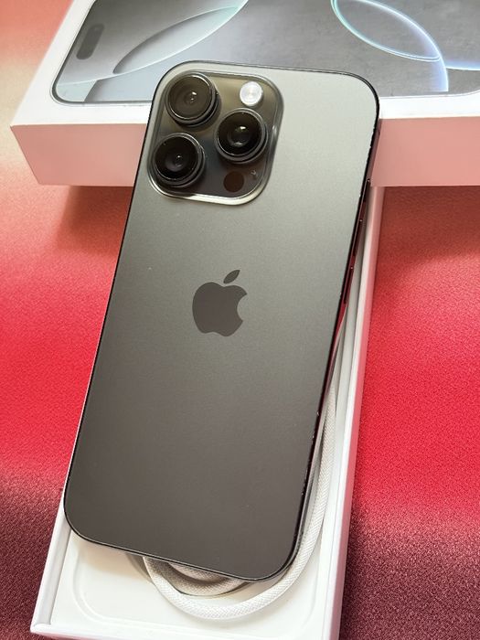 Iphone 16 pro black titanium 128gb