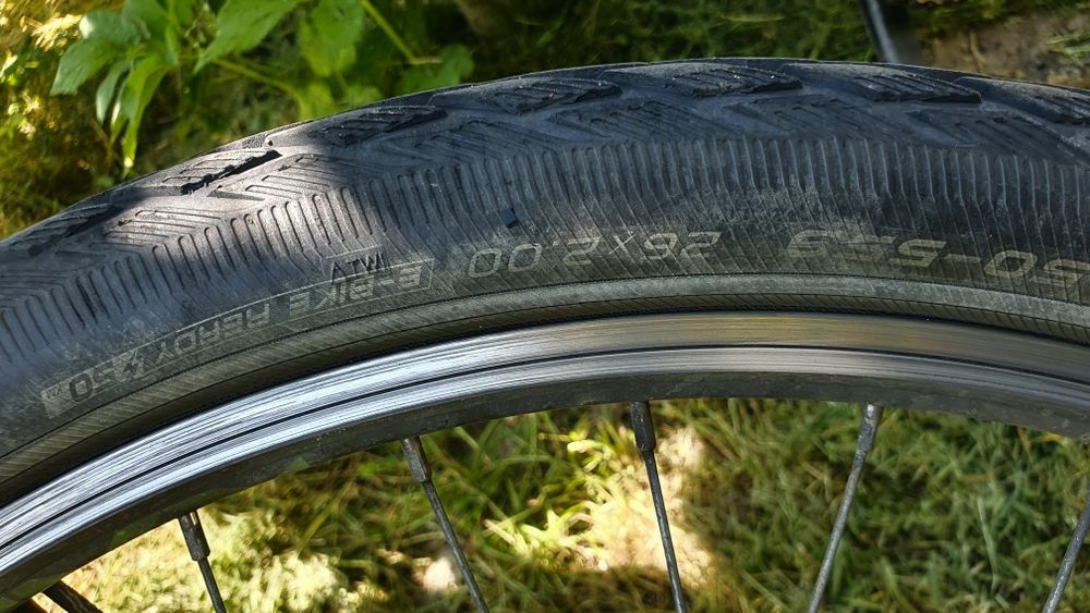 Антипрокольна велопокришка Schwalbe Marafon Green 26×2.0