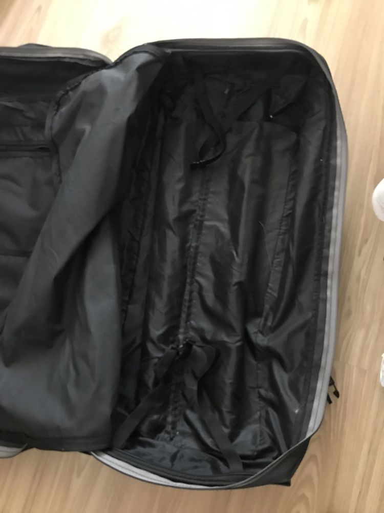 Torba walizka na kolkach