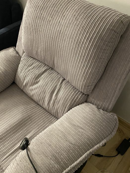 Fotel rozkladany i tez na rece