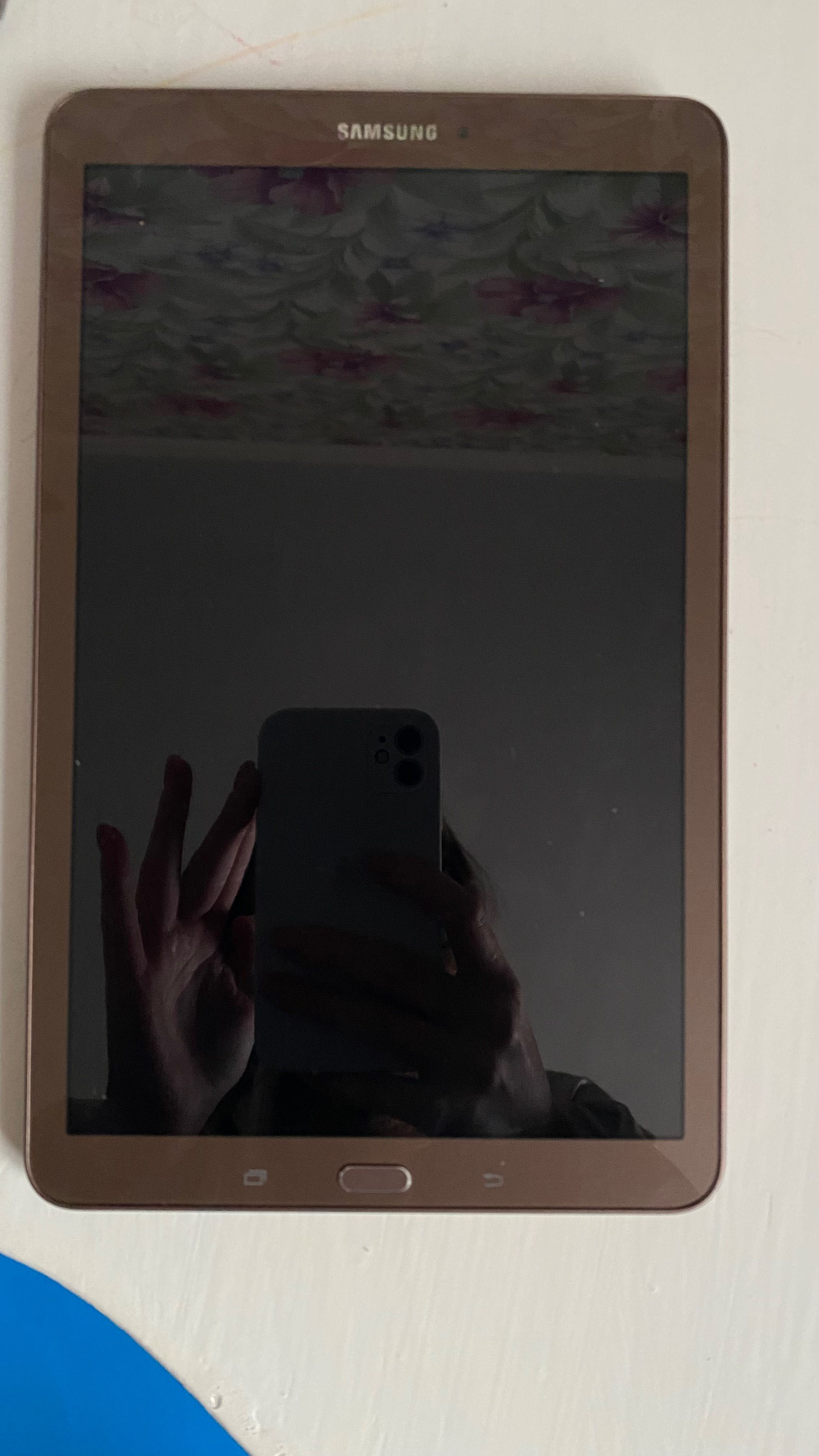 Планшет Samsung Galaxy Tab E 9.6