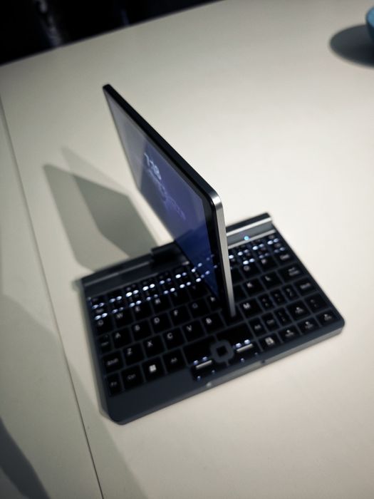 Mini Portátil Windows 11 8pulgadas touch