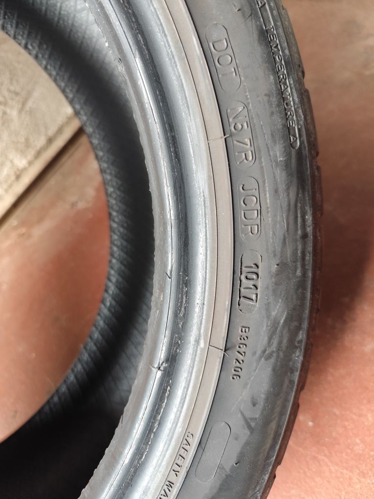 Pneus 225/45/17 Dunlop