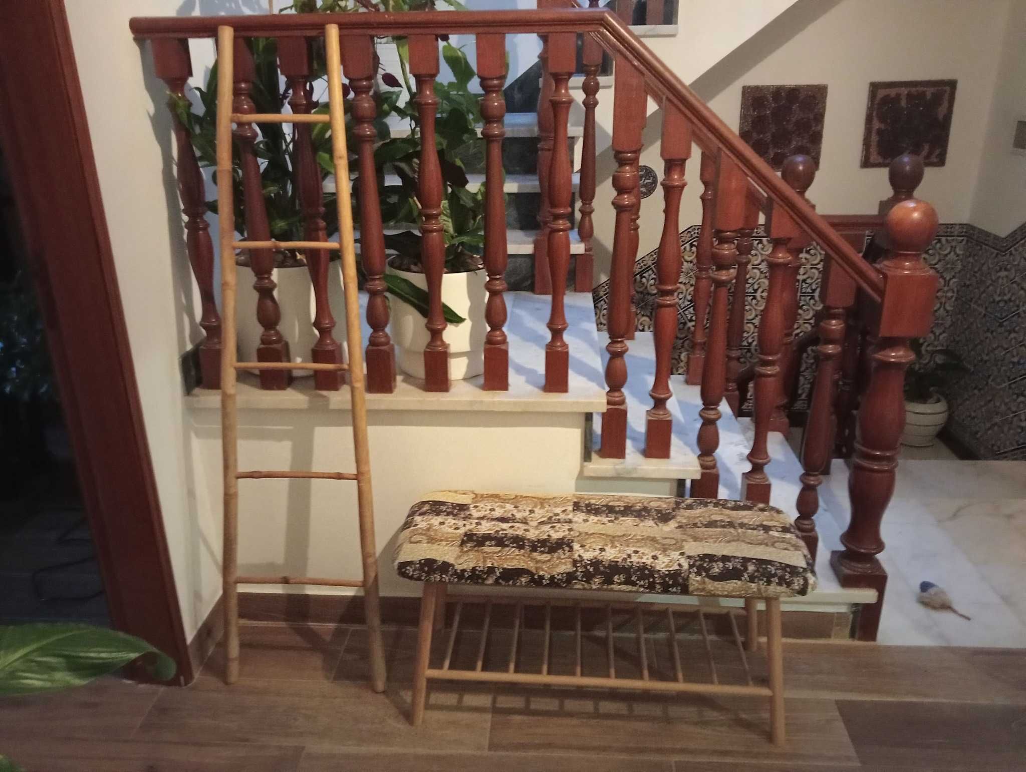 Banco para entrada ou quarto em bambu