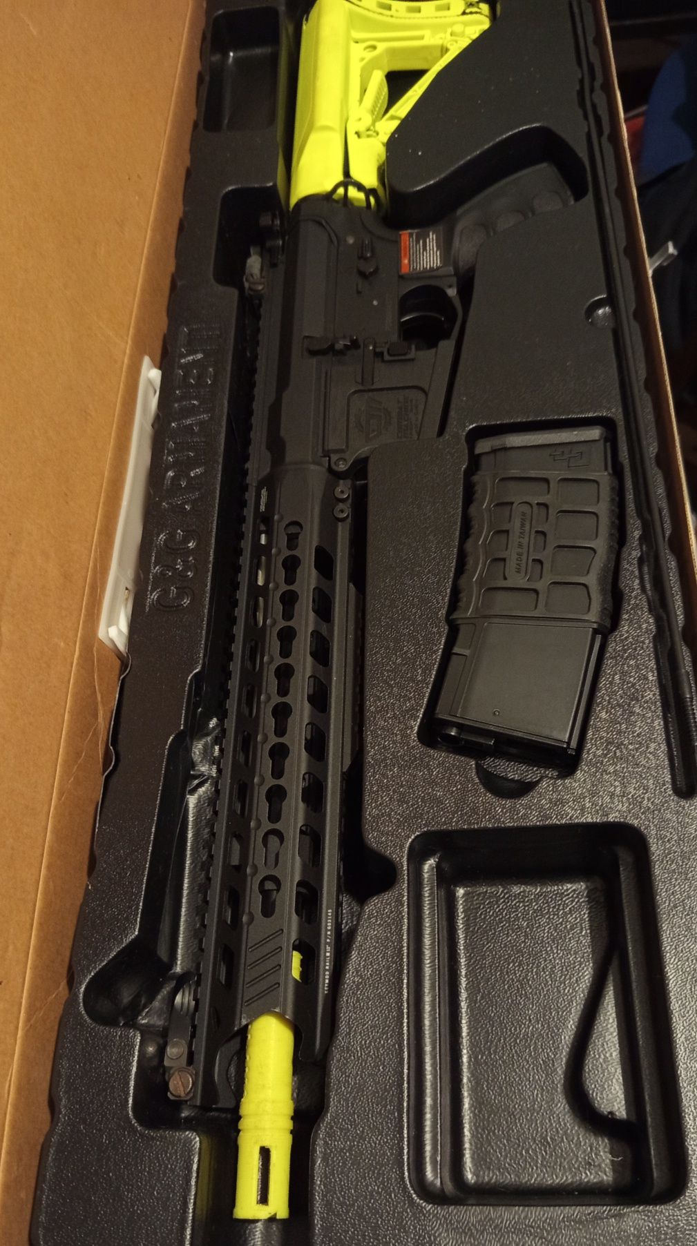 CM 16 Predator airsoft.
