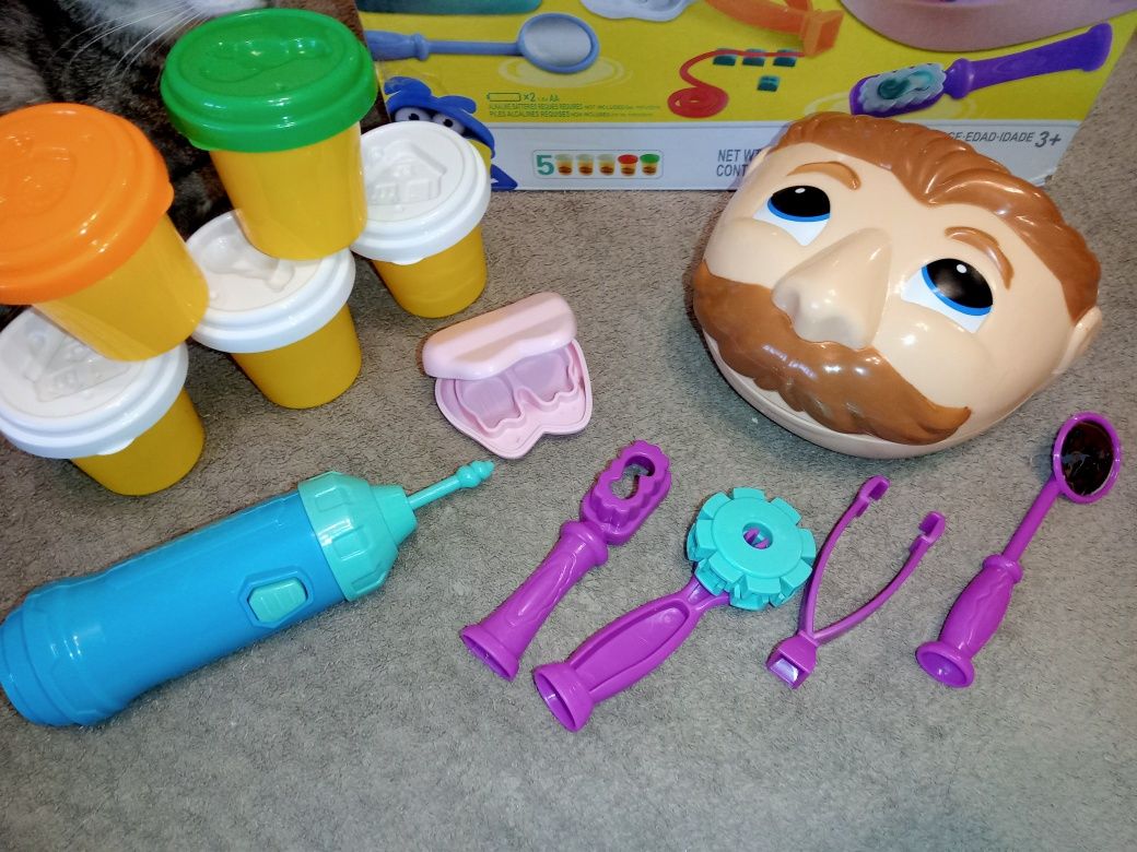 Набір для ліплення Play Doh містер Зубастик набор для творчества