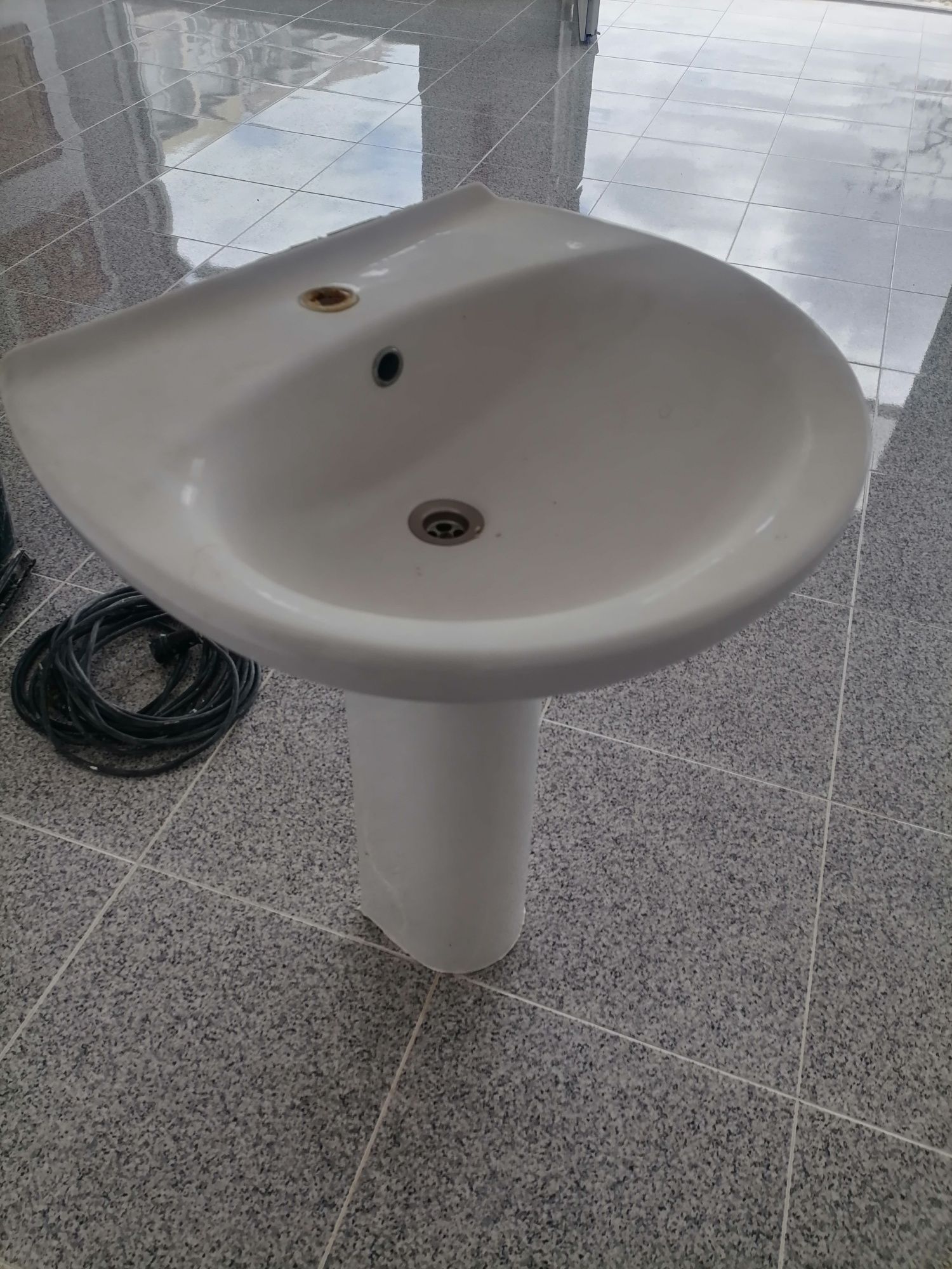 Lavatório  Cerâmico