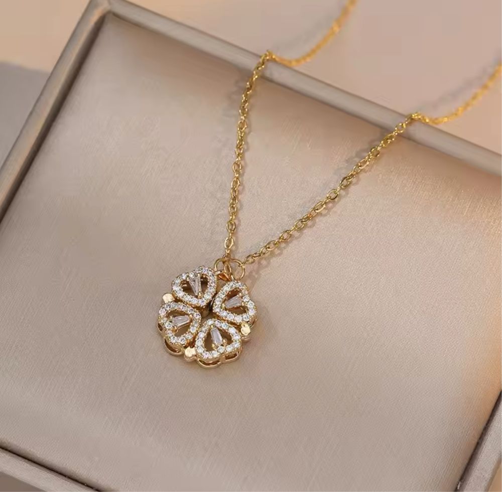 Colar en aço trevo da sorte dourado com 2 formas de usar