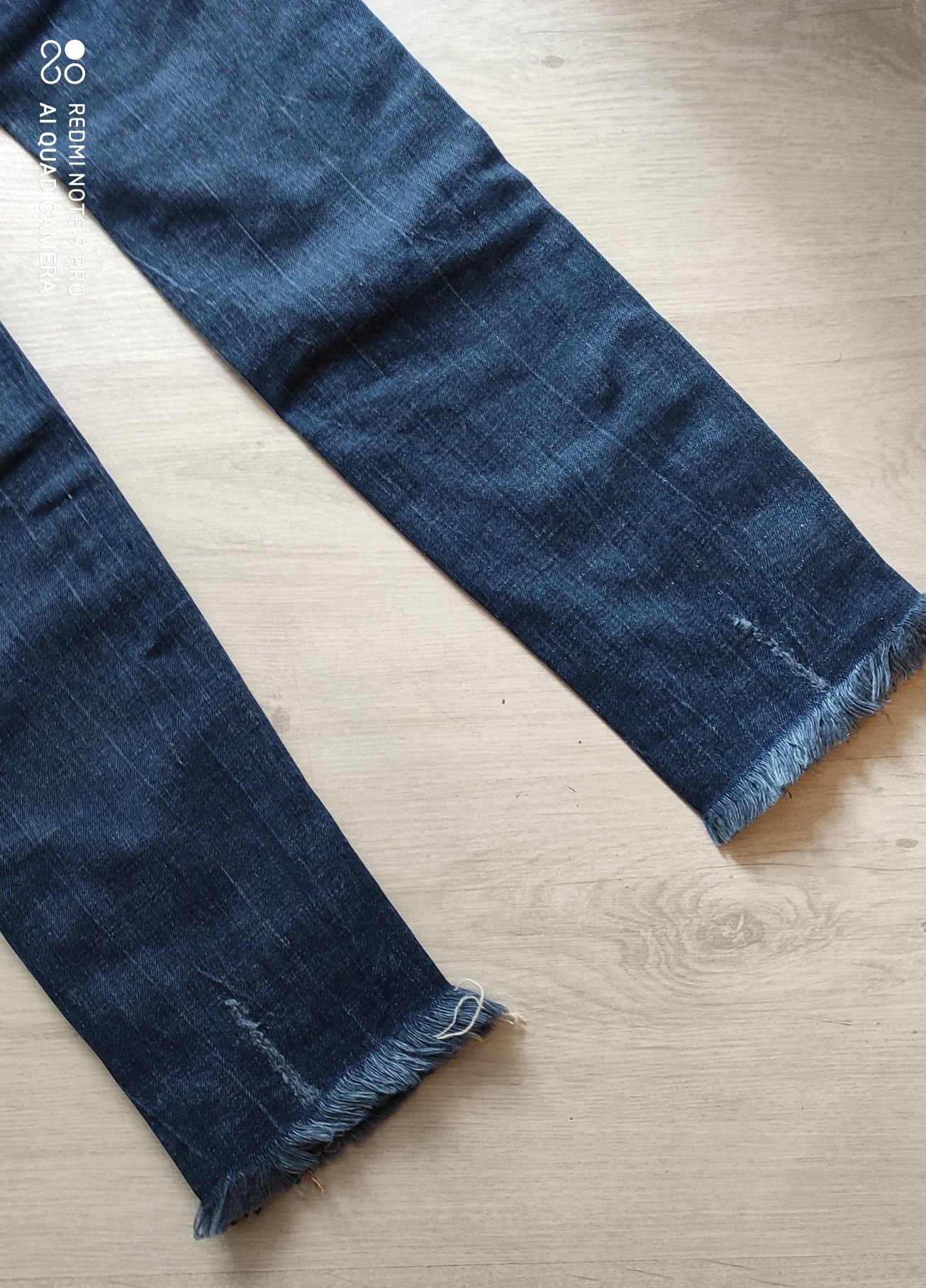 Spodnie jeansy jeansowe guess