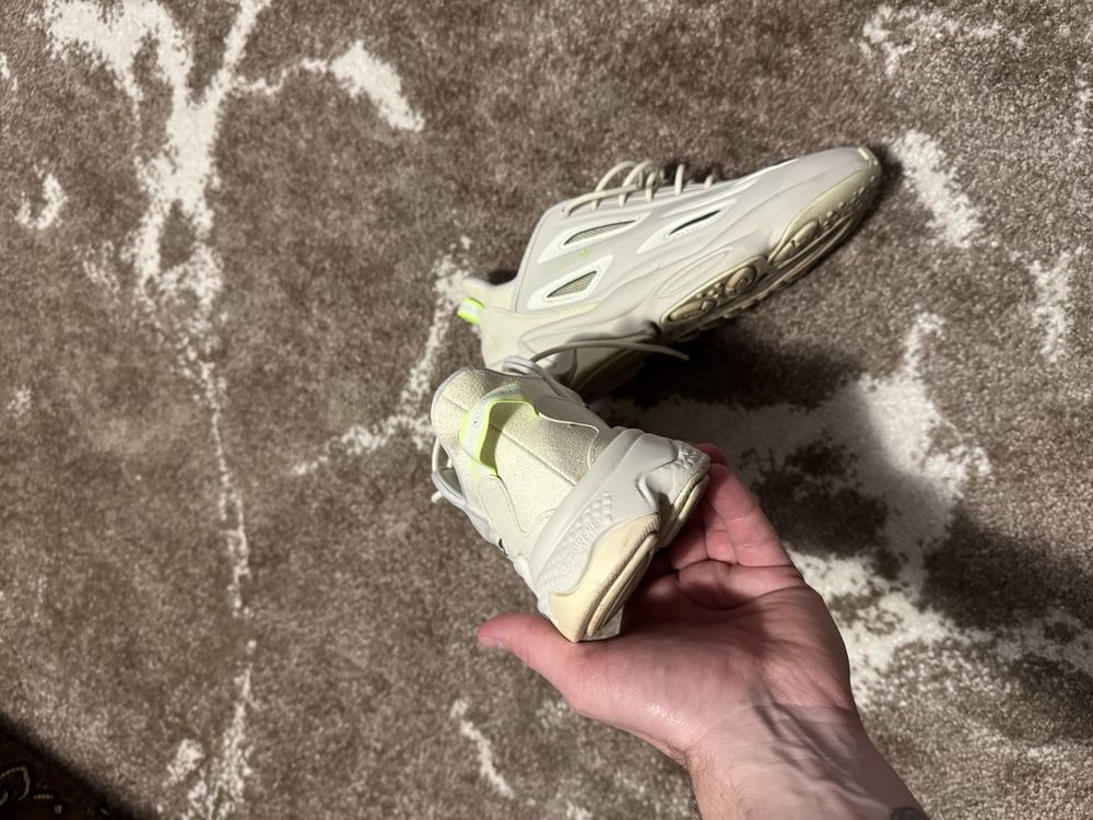 Adidas ozweego celox