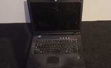 Uszkodzony laptop Lenovo na części