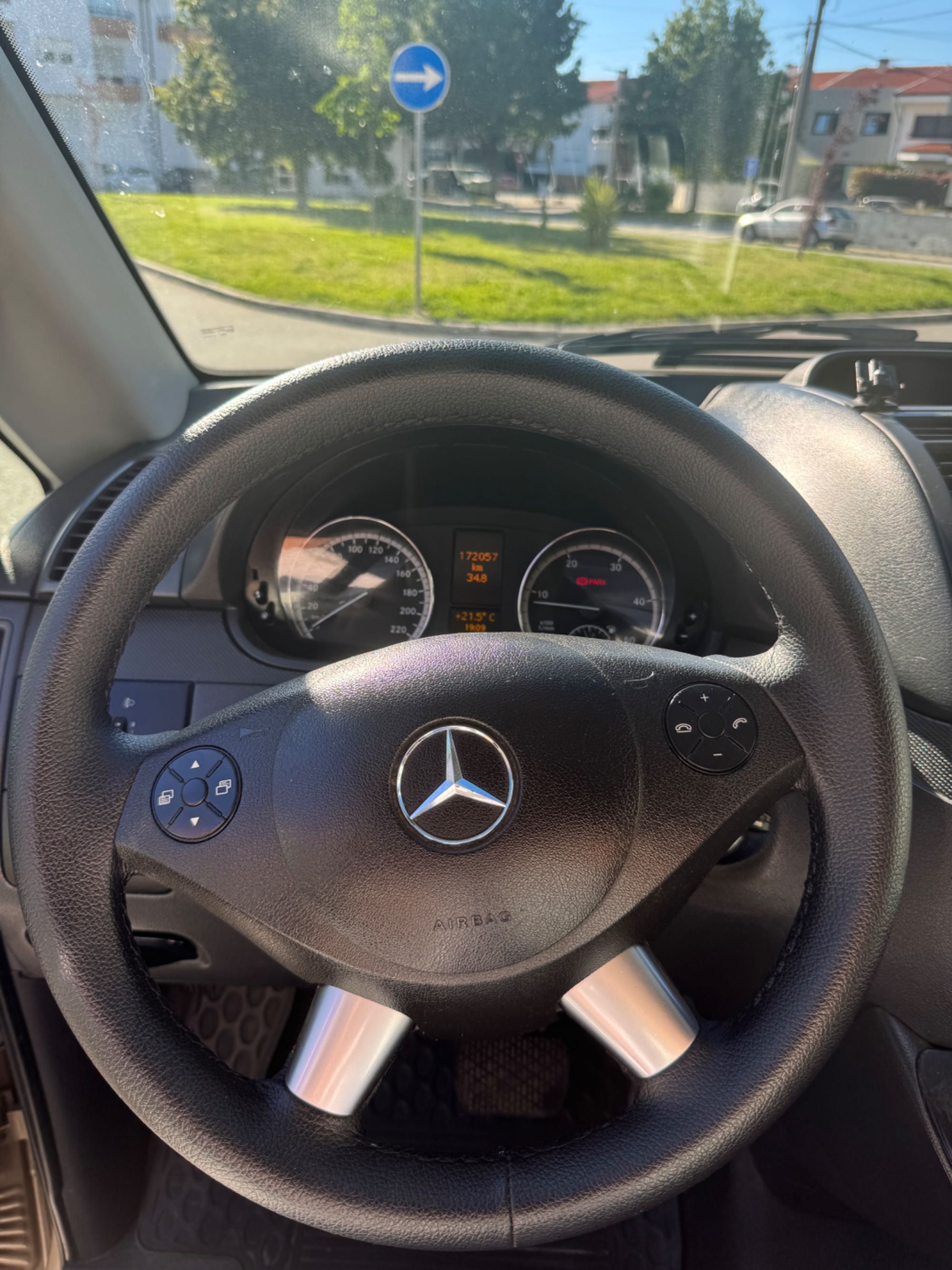 Carrinha Mercedes-Vito Excelente