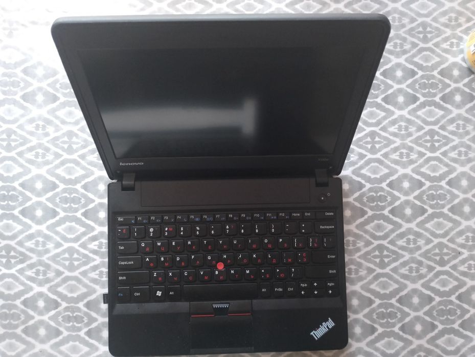 Ноутбук lenovo 8gb/120gbSSD