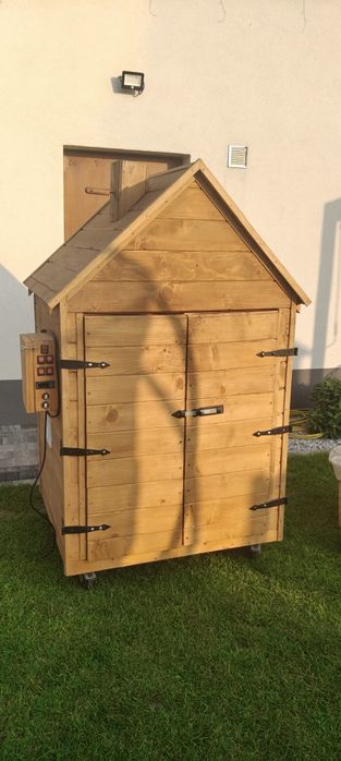Wędzarnia elektryczna 725l prywatnie