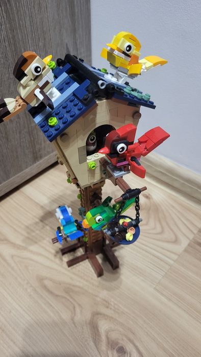Domek na drzewie lego budka dla ptaków