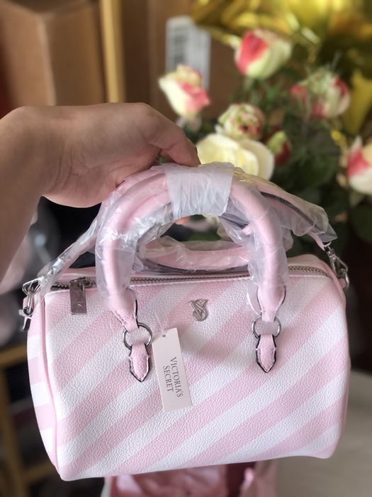 Акція до 10/11! !Шикарна сумочка від Victoria’s Secret , лімітована