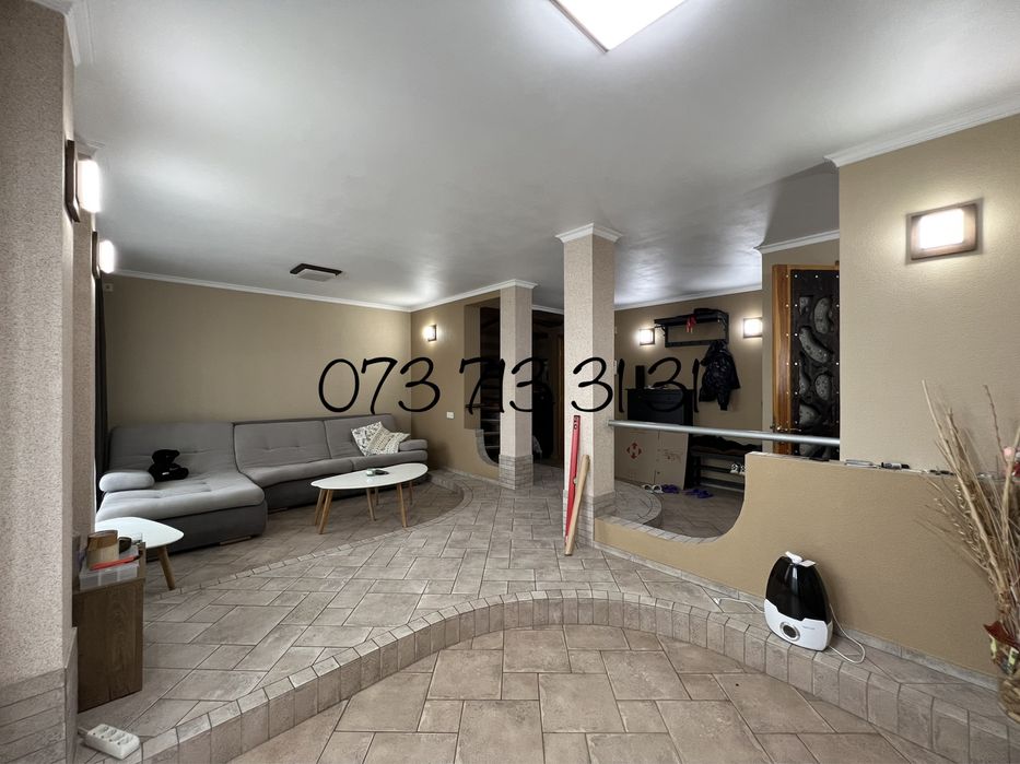 МЕНЬШЕ 500$/м2! Продам 2-уровневую 3 к. квартиру 135м Клочковская 105а