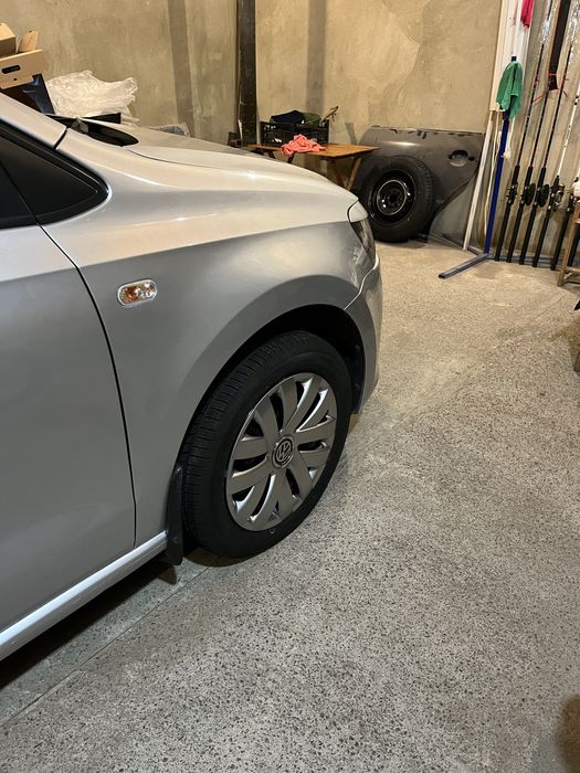 Диски шини резина Volkswagen Polo