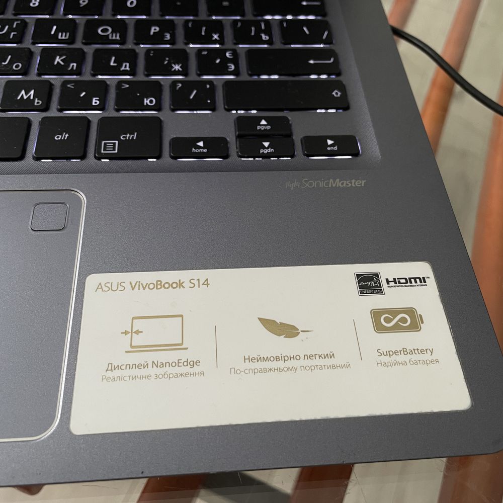 ноутбук Asus VivoBook S14