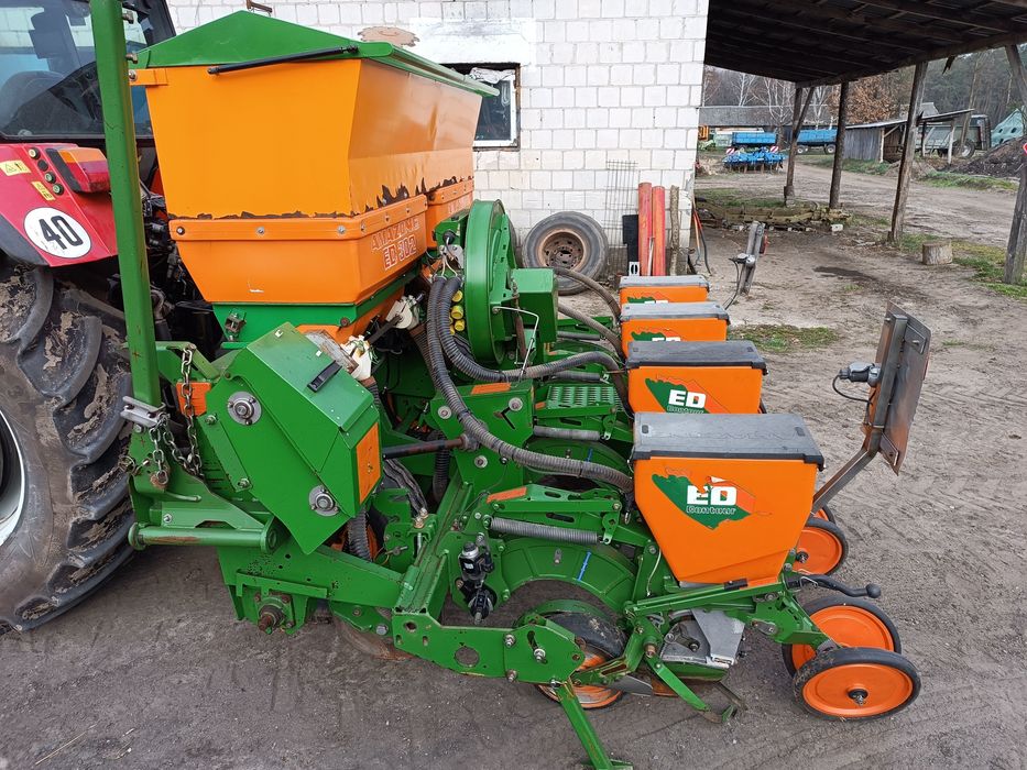 Siewnik do kukurydzy Amazone ED 302 contour talerzowy 4 rzędy zamiana
