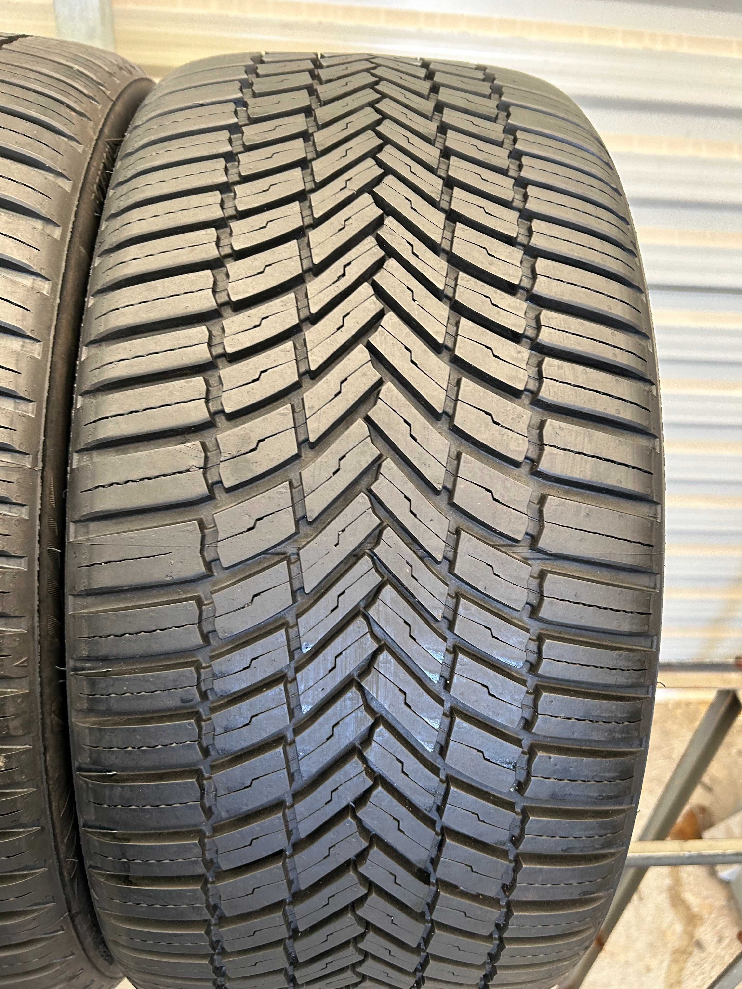 2szt całoroczne 235/35R19 Bridgestone 7,5mm 2020r 4S332 gwarancja