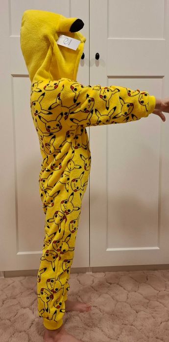 Strój Kostium Przebranie Kombinezon pikachu Pokemon 110 116 nowy