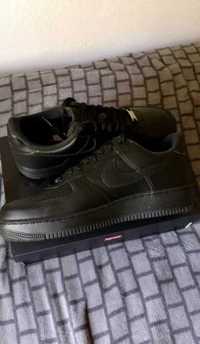 Nike air force 1 x supreme czarne buty 40