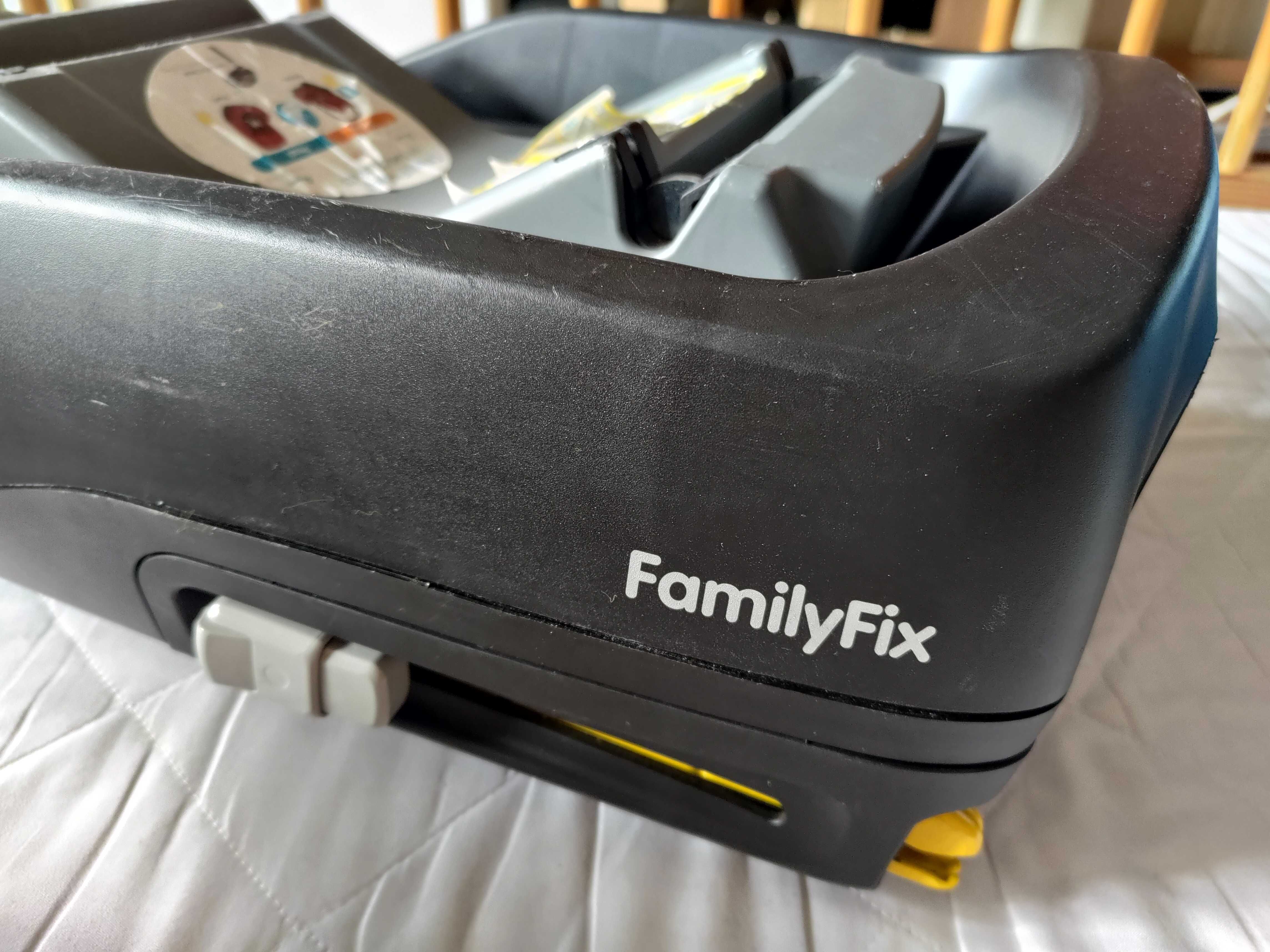 Maxi Cosi CabrioFix (0-13 kg) + baza Familyfix