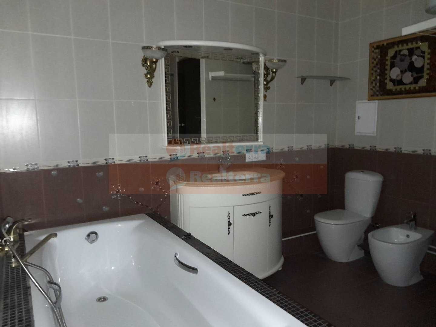 3к квартира в центрі міста, ЖК Botanic Towers вул. Саксаганського 121.