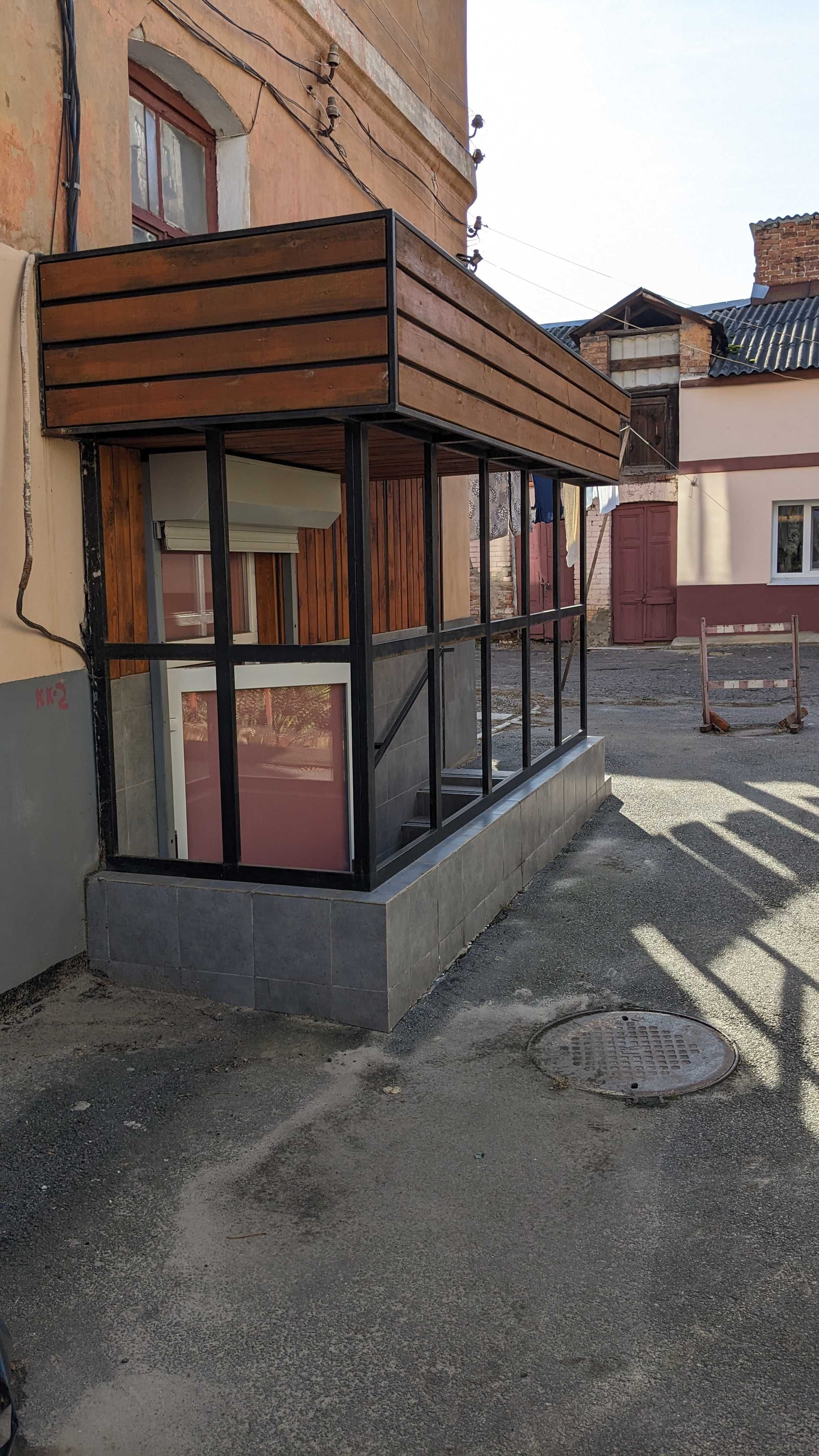 Продажа помещения 169м2  в цокольном этаже . Центр