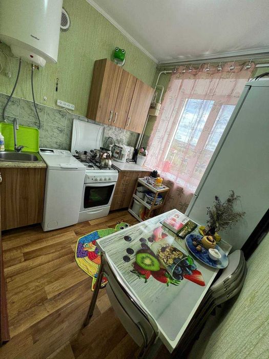 40746  квартира, в районі Південно-Заходу, орієнтир автостанція №5.