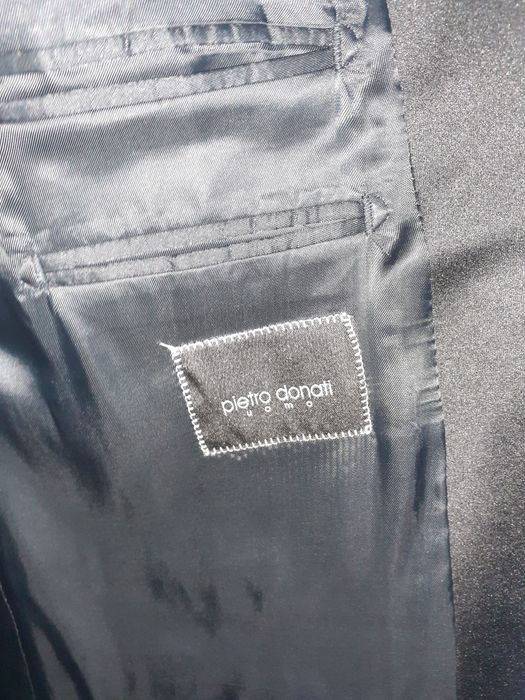 Smoking preto só usado uma vez.