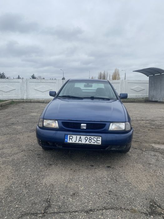 Продам Seat cordoba 1.4 бензин