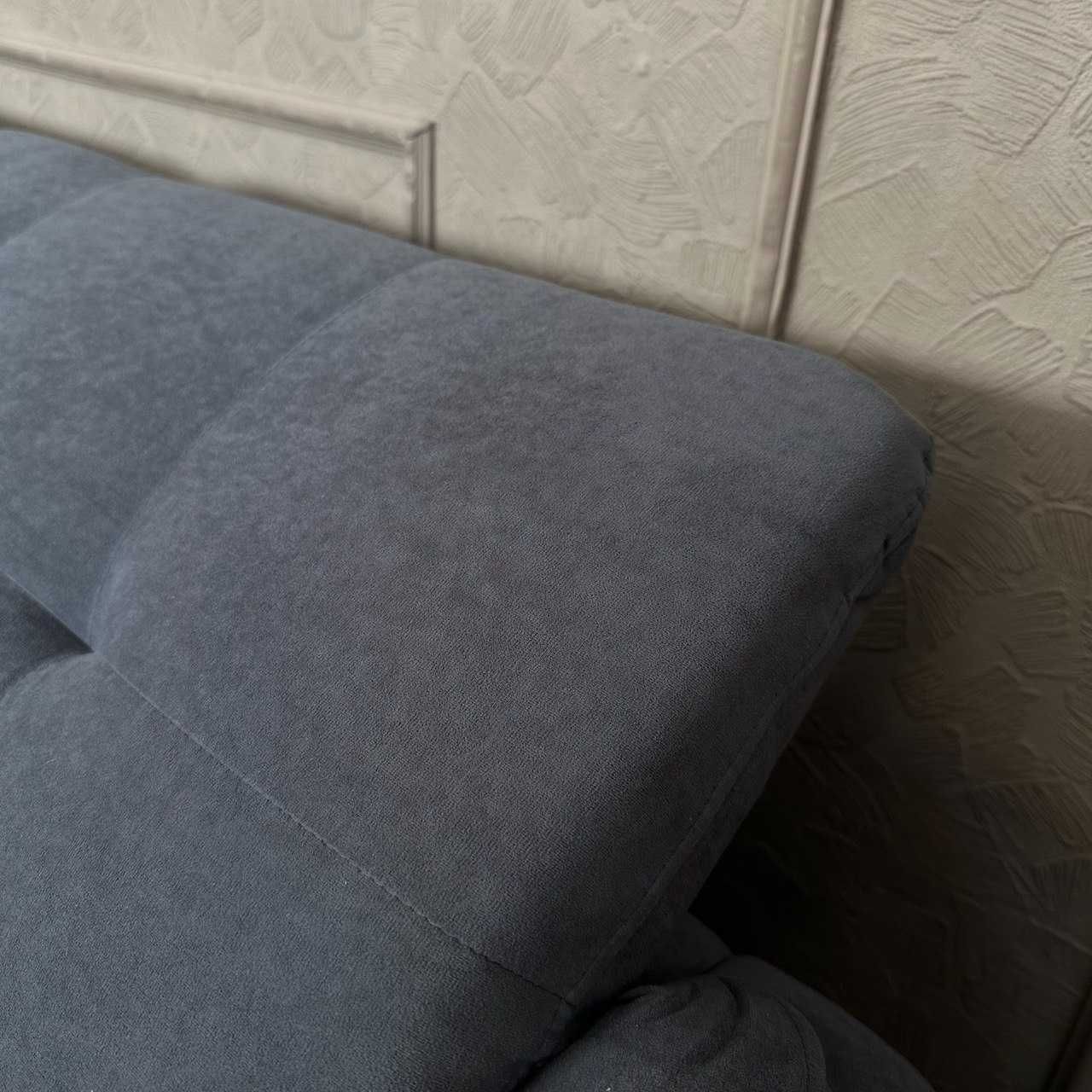 Розкладний диван в тканині дельфін