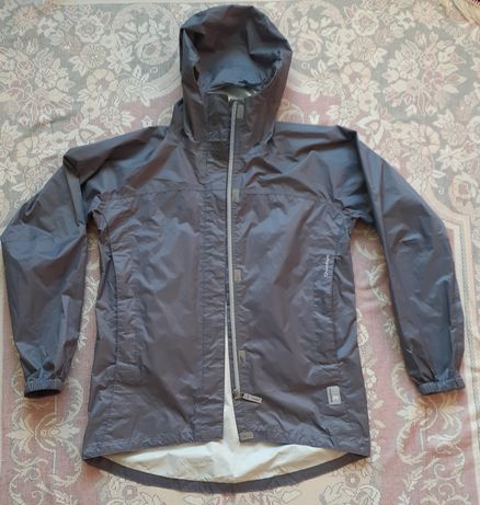 Дождевик куртка влагозащита Decathlon складывается в карман мешочек