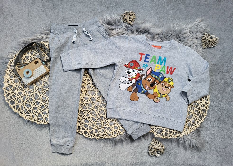 Zestaw bluza Psi Patrol nickelodeon spodnie dresowe boys squad 104