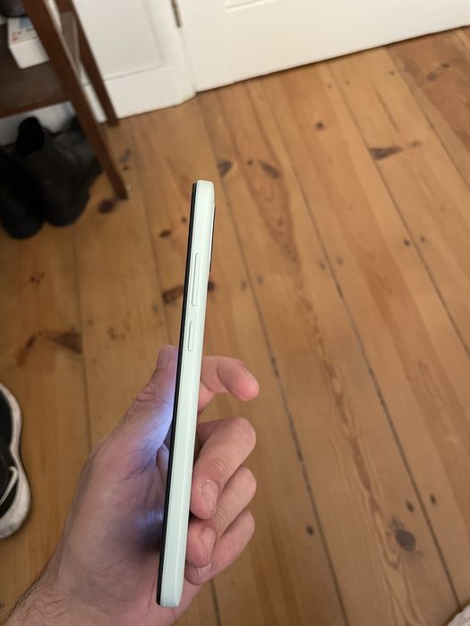 Redmi A2.