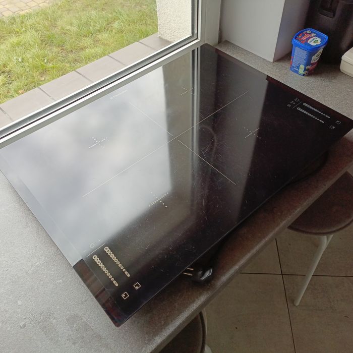 Płyta indukcyjna ELECTROLUX EHD 68210P