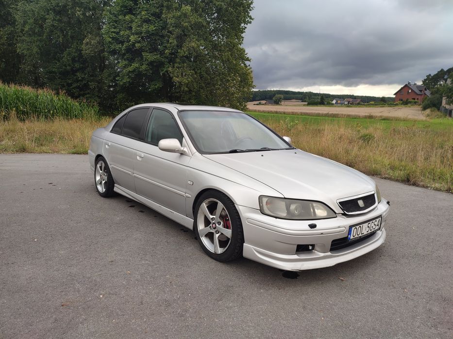 Honda Accord VI 2.0
