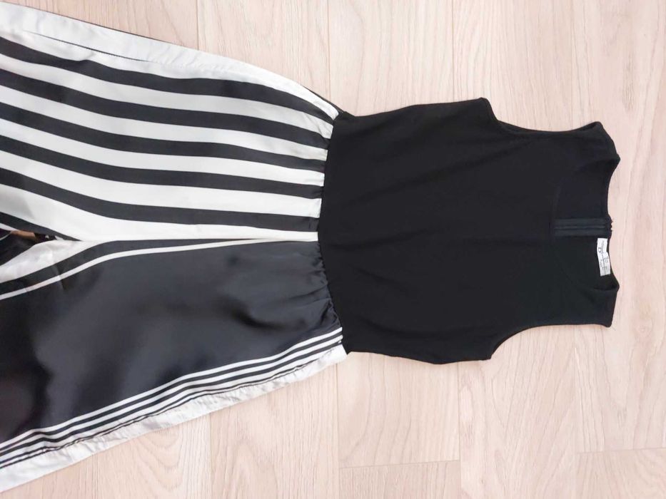 Стильний комбінезон на дівчинку