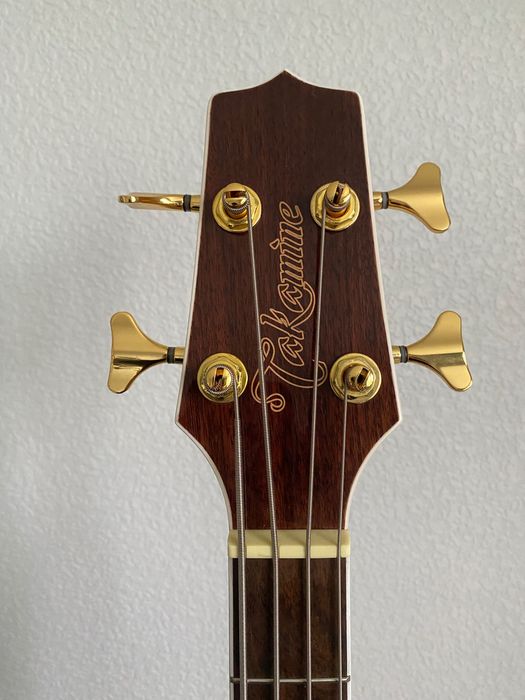 Електроакустичний бас Takamine GB72CE