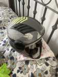 Vende-se capacete