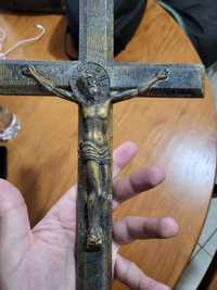 Crucifixo em aço