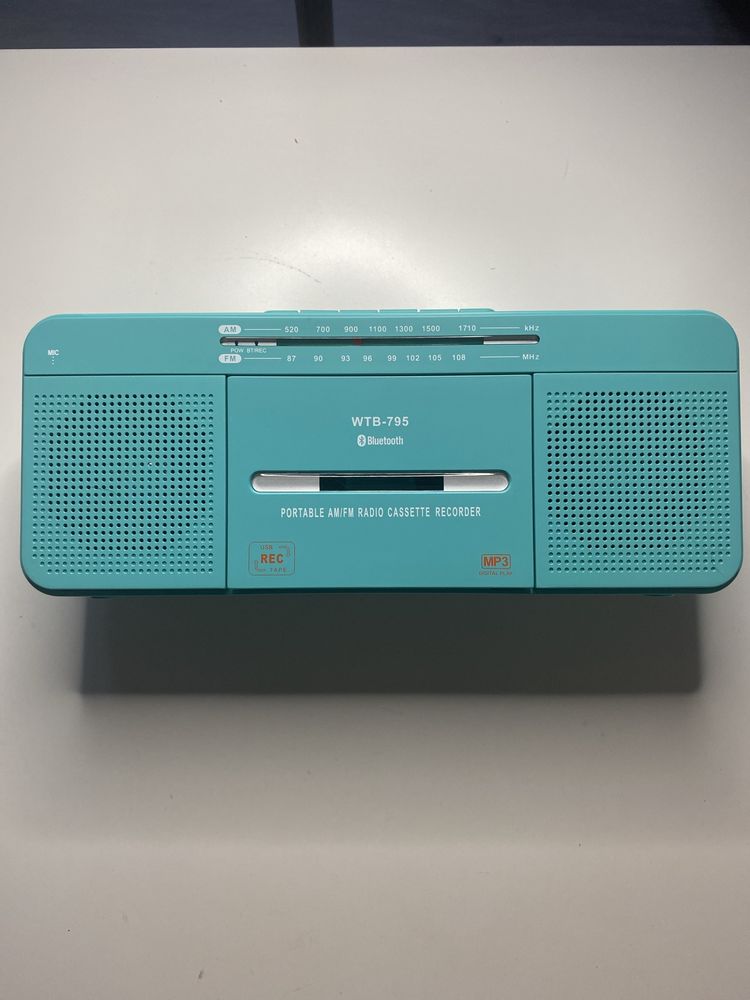 Przenośny odtwarzacz kasetowy z Bluetooth, USB