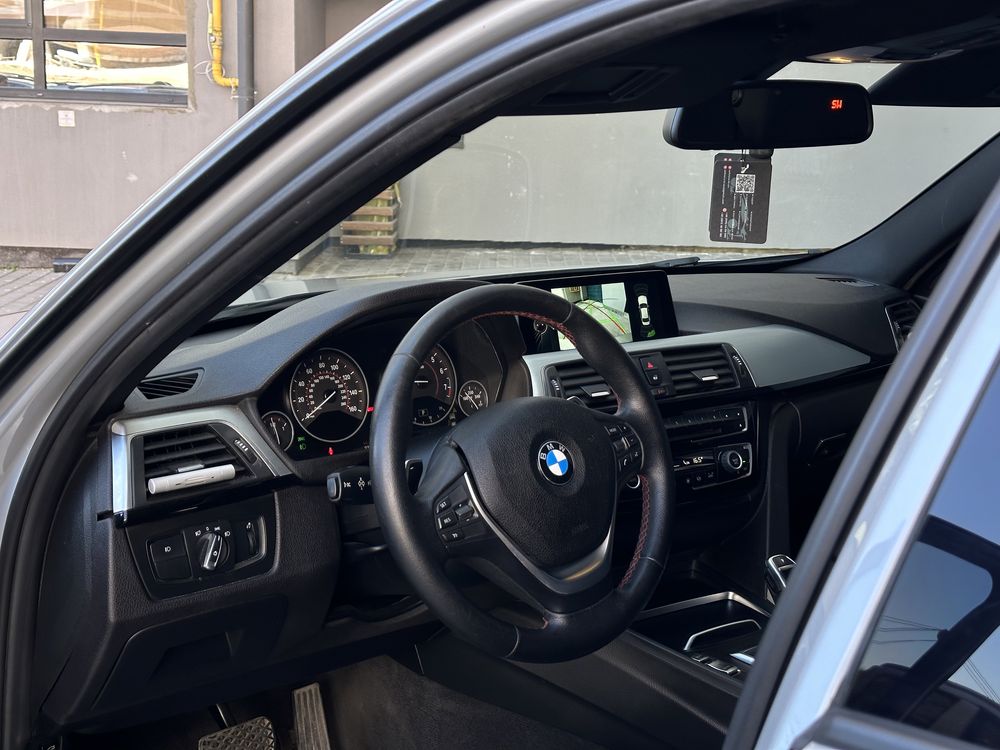 BMW 328i Restyling 2015р.